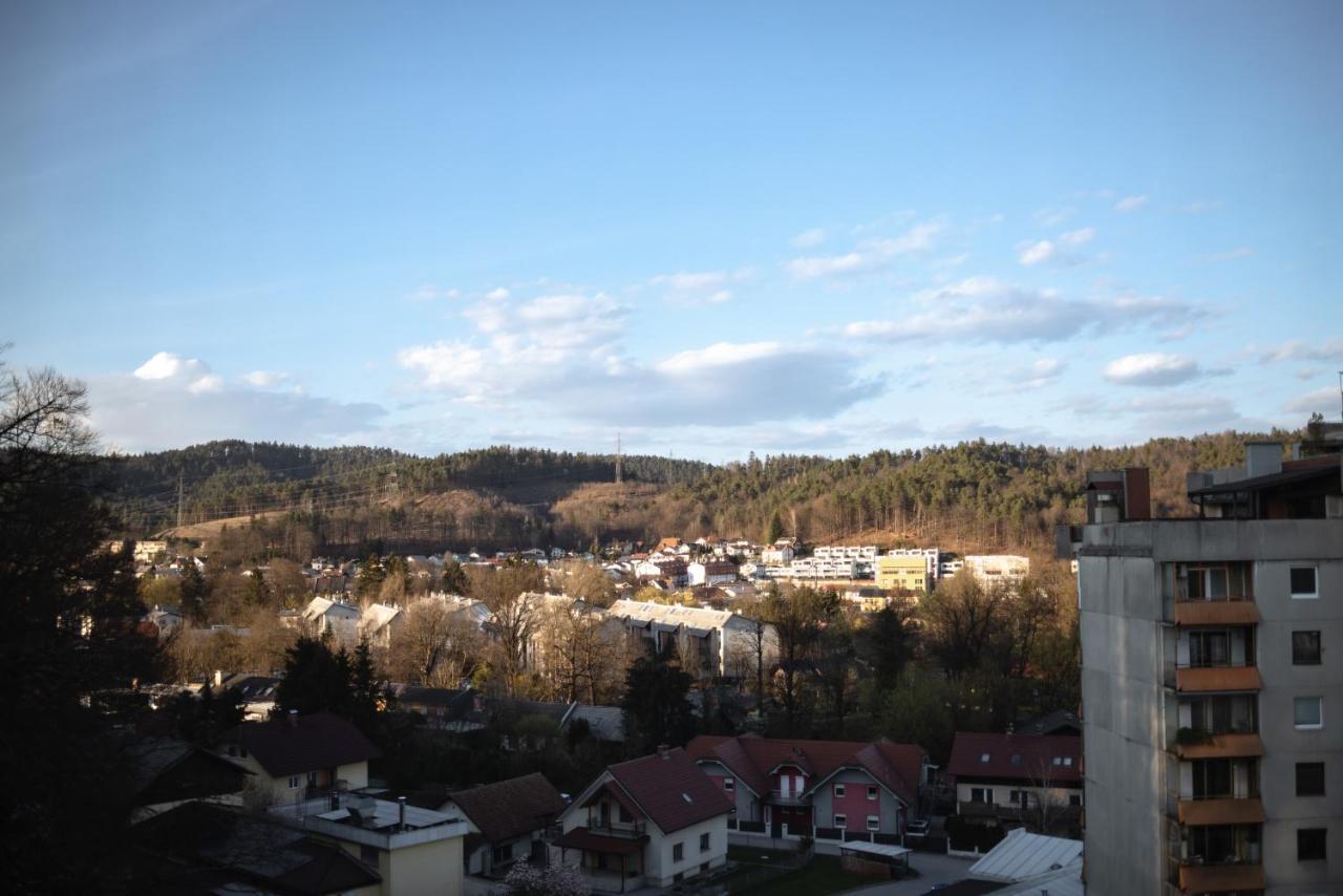 Elegant 1-Bedroom Apartment Near Hill Forest Ljubljana Eksteriør billede